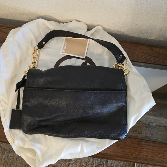 Like new Michael Kors shoulder bag - Picture 9 of 10